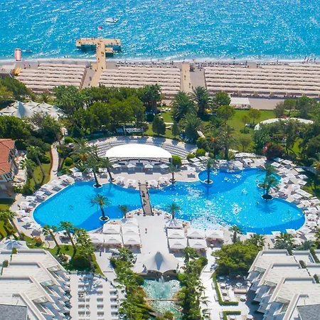 Rai Premium - Ex Queen's Park Hotell 5*