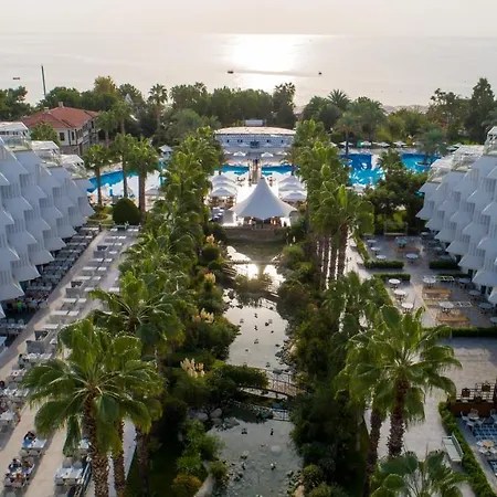 Rai Premium - Ex Queen's Park Hotell