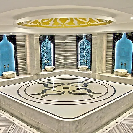 Rai Premium - Ex Queen's Park Hotell 5*